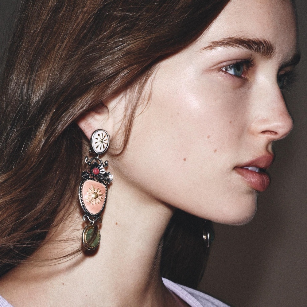 ZARA STONE FLOWER EARRINGS NWT